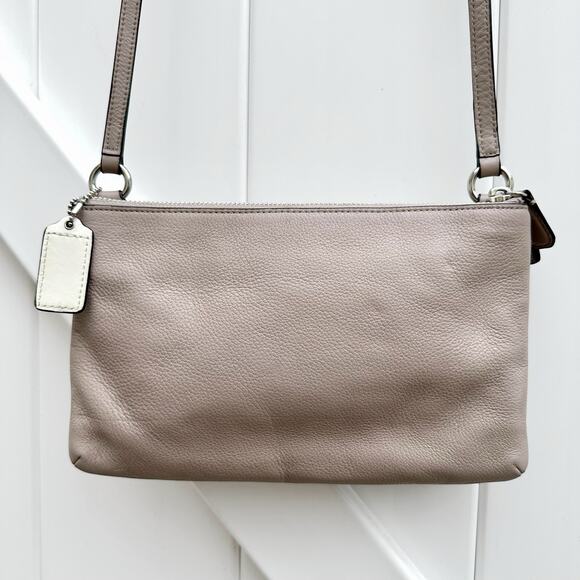 Coach Lyla Park Leather Double Gusset Nude Soft Pebbled Shoulder Bag Crossbody - Picture 3 of 8